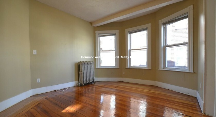 6 bed, 2 bath apartment for rent at 4 Haskell St, Allston — photo 27 of 32