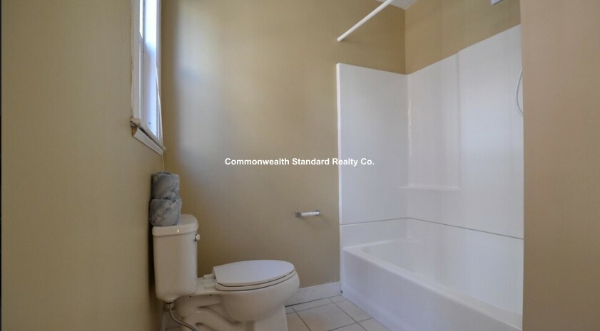 6 bed, 2 bath apartment for rent at 4 Haskell St, Allston — photo 28 of 32