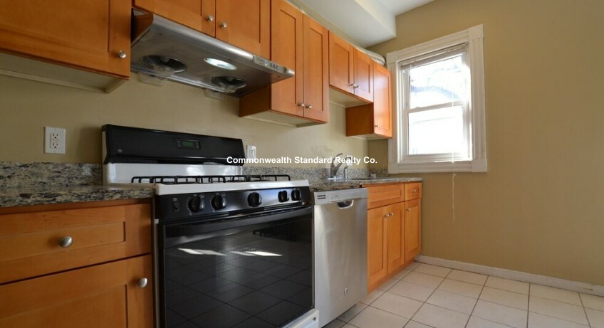 6 bed, 2 bath apartment for rent at 4 Haskell St, Allston — photo 31 of 32