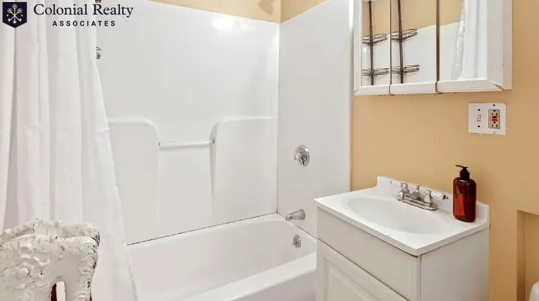 6 bed, 2 bath apartment for rent at 4 Haskell St Unit 4, Allston — photo 43 of 54
