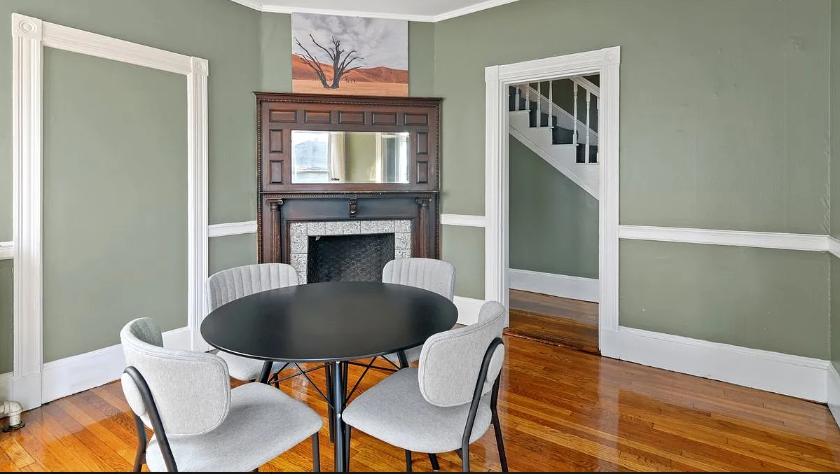 6 bed, 2 bath apartment for rent at 4 Haskell St Unit 6, Allston — photo 6 of 19