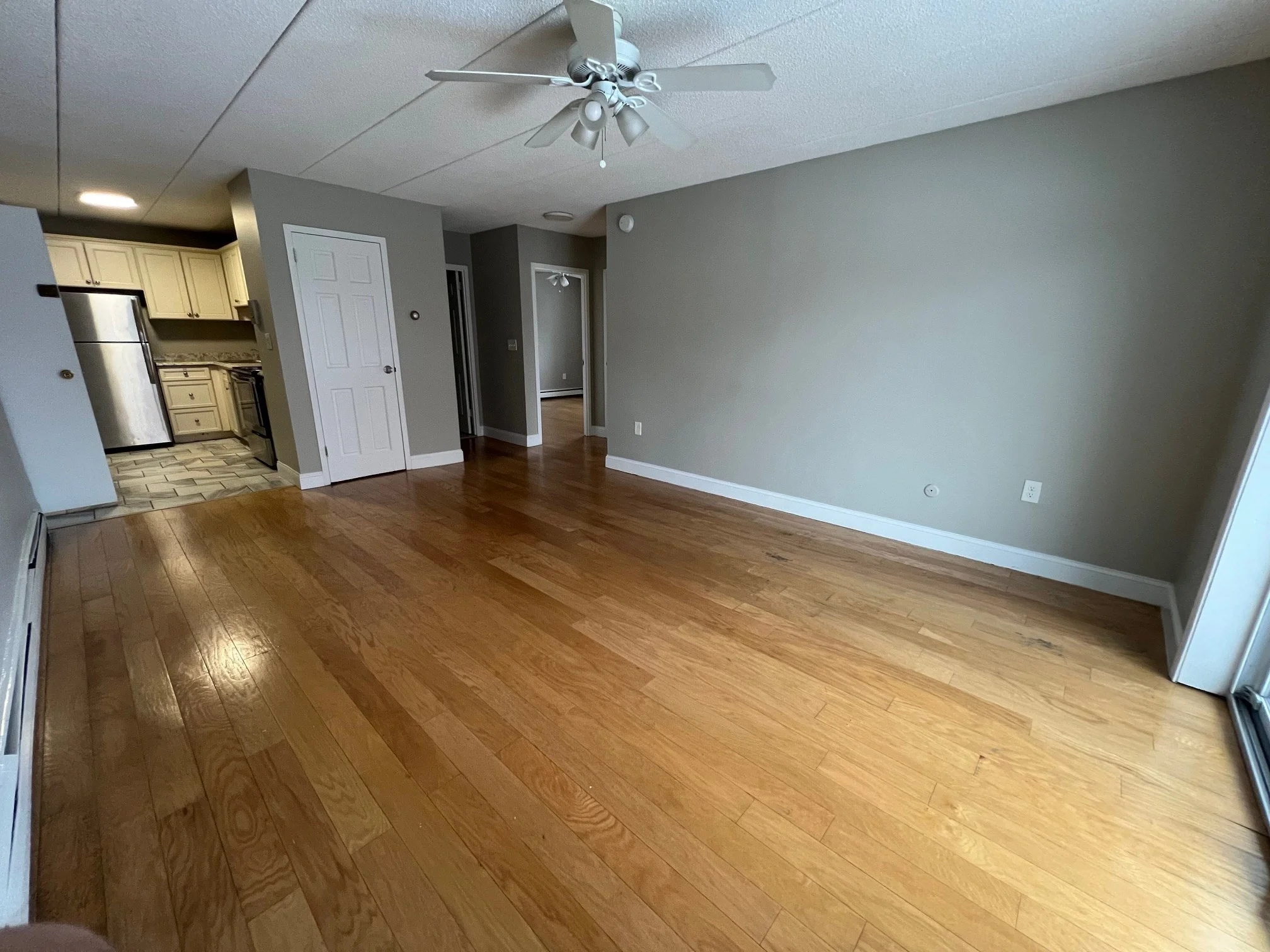 2 bed, 1 bath apartment for rent at 4 Hawes St Unit 11, Revere — photo 2 of 8