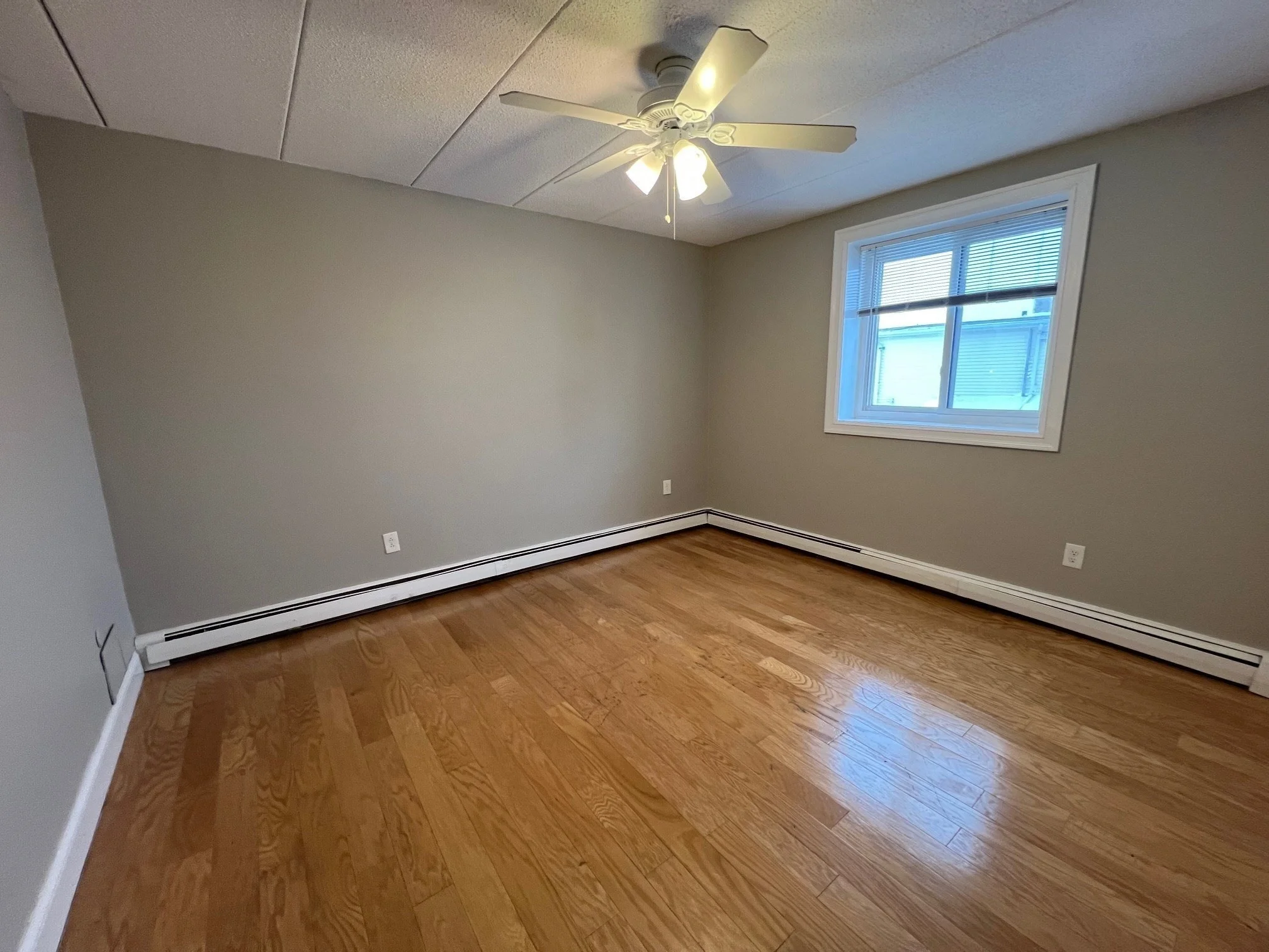 2 bed, 1 bath apartment for rent at 4 Hawes St Unit 11, Revere — photo 6 of 8
