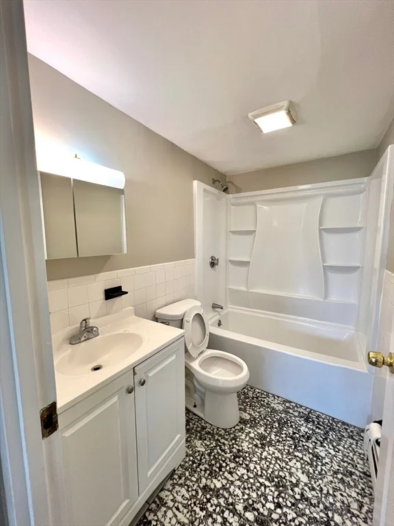 2 bed, 1 bath apartment for rent at 4 Hawes St Unit 23, Revere — photo 17 of 19
