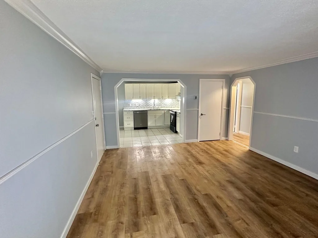 2 bed, 1 bath apartment for rent at 4 Hazelwood Unit 6, Dracut — photo 11 of 12
