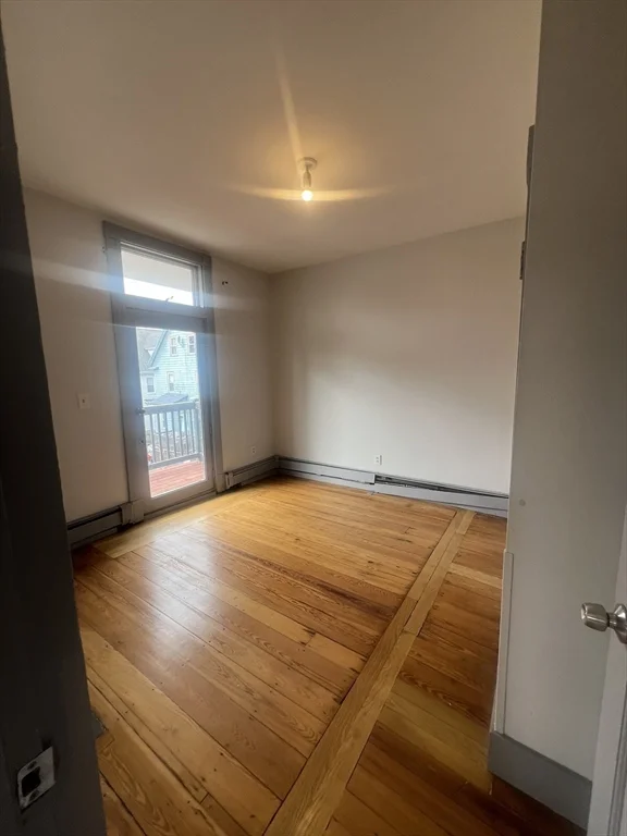 3 bed, 1 bath apartment for rent at 4 Herbert Unit 2, Dorchester — photo 11 of 15