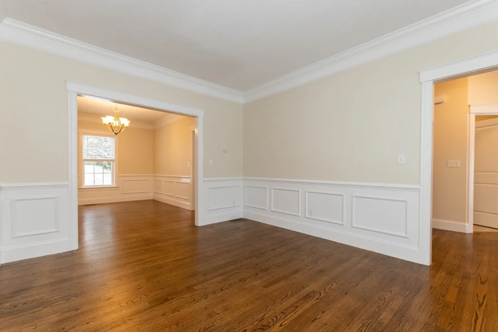 4 bed, 2 bath apartment for rent at 4 Hialeah Ln, Framingham — photo 8 of 42