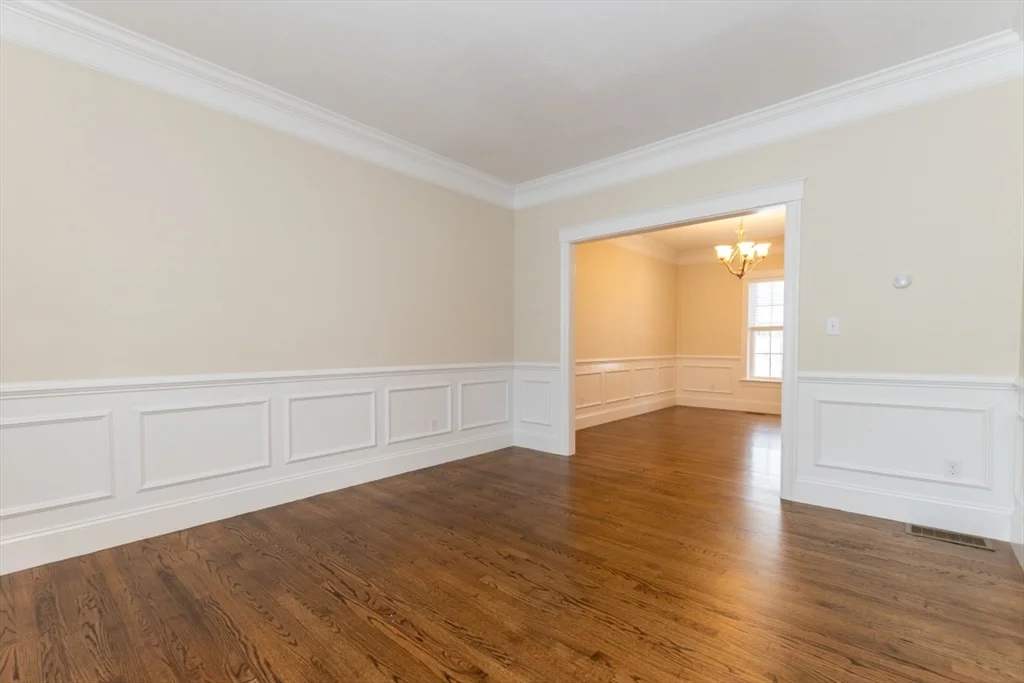 4 bed, 2 bath apartment for rent at 4 Hialeah Ln, Framingham — photo 7 of 42