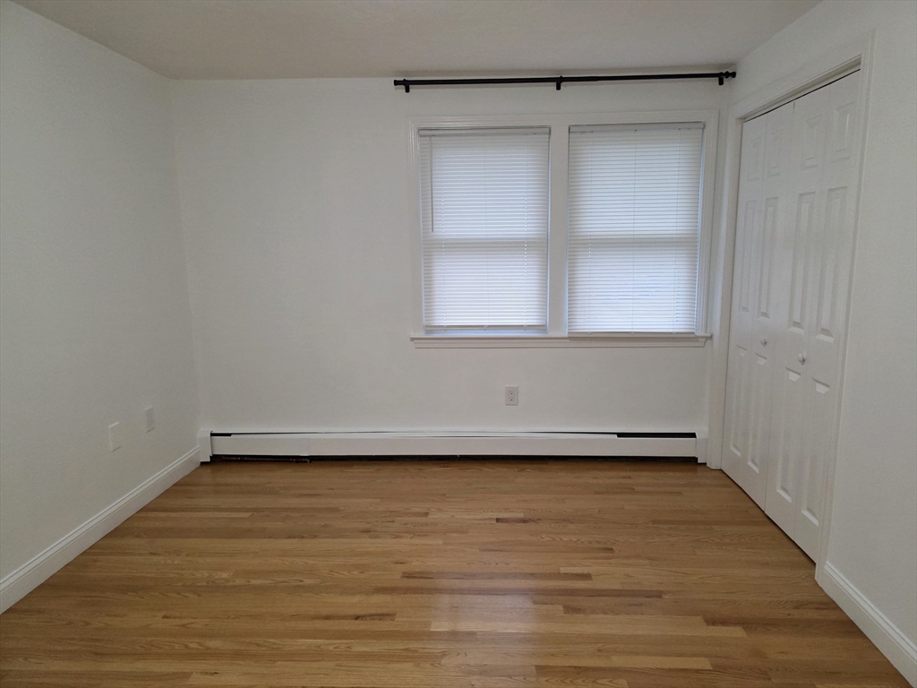3 bed, 3 bath apartment for rent at 4 Hickey Dr, Framingham — photo 24 of 30
