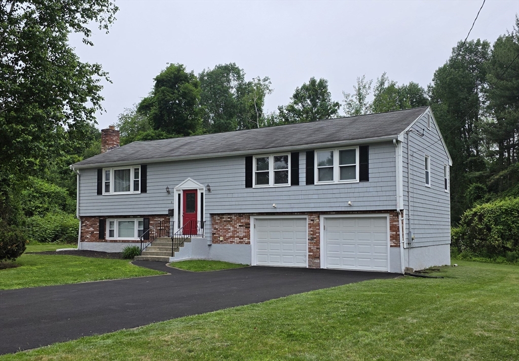 3 bed, 3 bath apartment for rent at 4 Hickey Dr, Framingham — photo 1 of 30