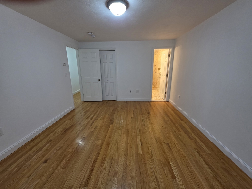 3 bed, 3 bath apartment for rent at 4 Hickey Dr, Framingham — photo 17 of 30