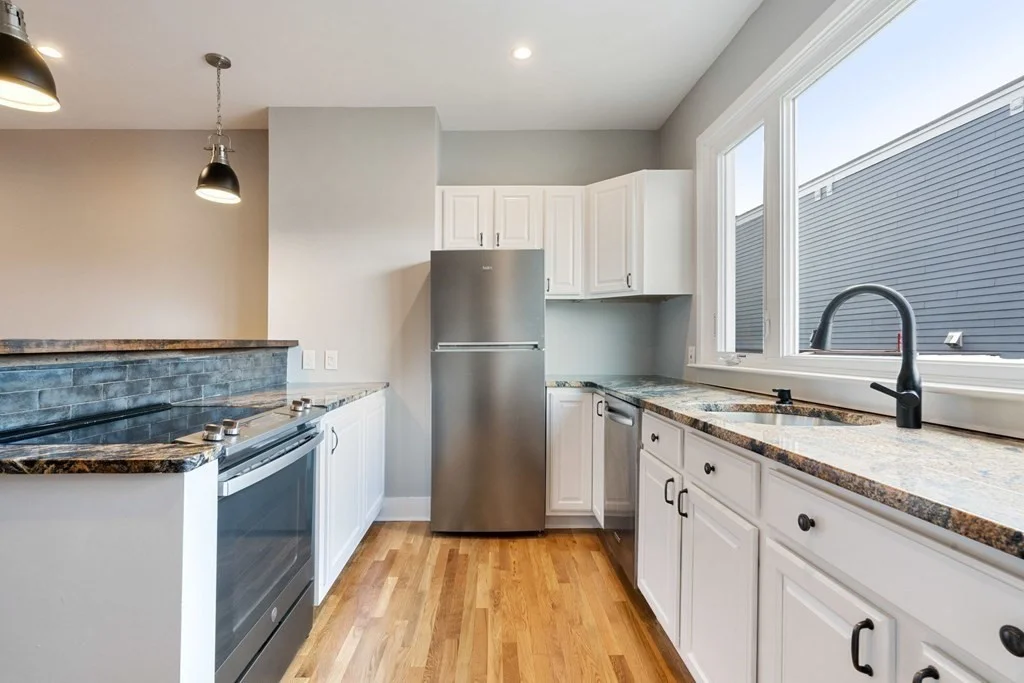 2 bed, 2 bath apartment for rent at 4 Holden Row Unit 1, Charlestown — photo 3 of 13