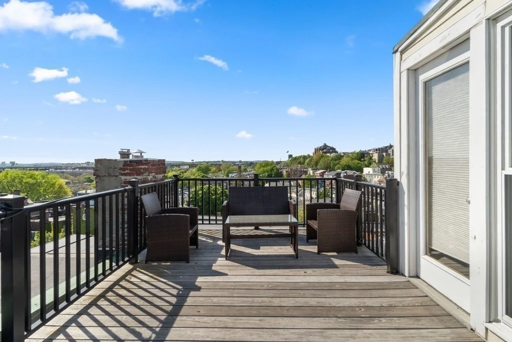 2 bed, 2 bath apartment for rent at 4 Holden Row Unit 2, Charlestown — photo 11 of 15