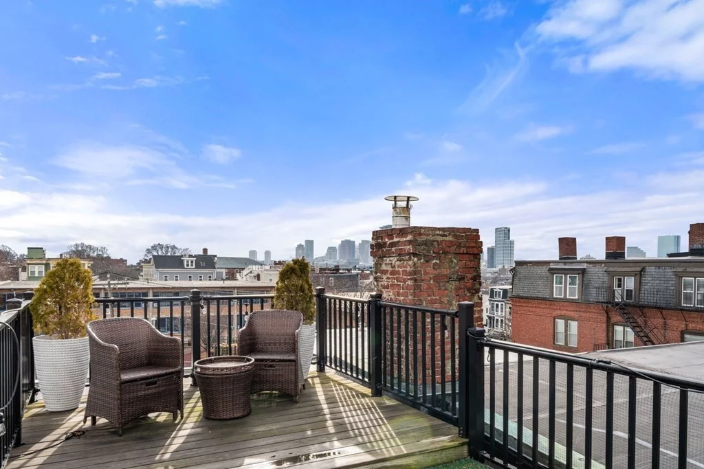 2 bed, 2 bath apartment for rent at 4 Holden Row Unit 2, Charlestown — photo 13 of 15