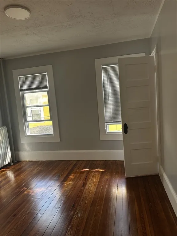 3 bed, 1 bath apartment for rent at 4 Howard Ave Unit 2, Attleboro — photo 9 of 17