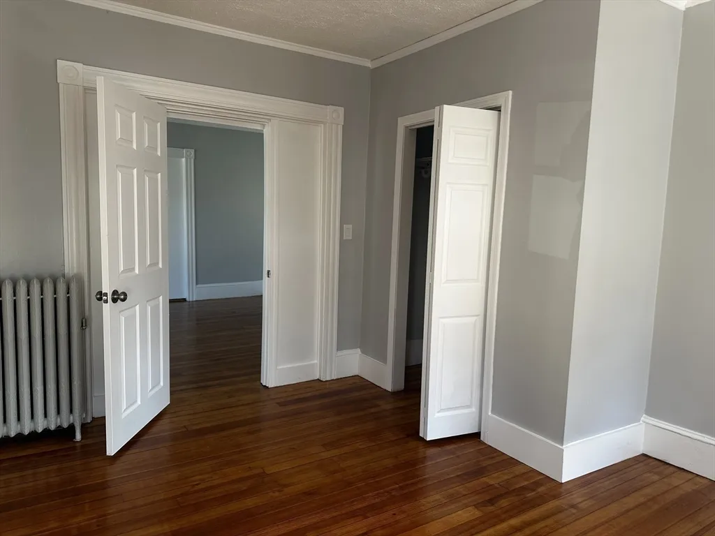 3 bed, 1 bath apartment for rent at 4 Howard Ave Unit 2, Attleboro — photo 12 of 17