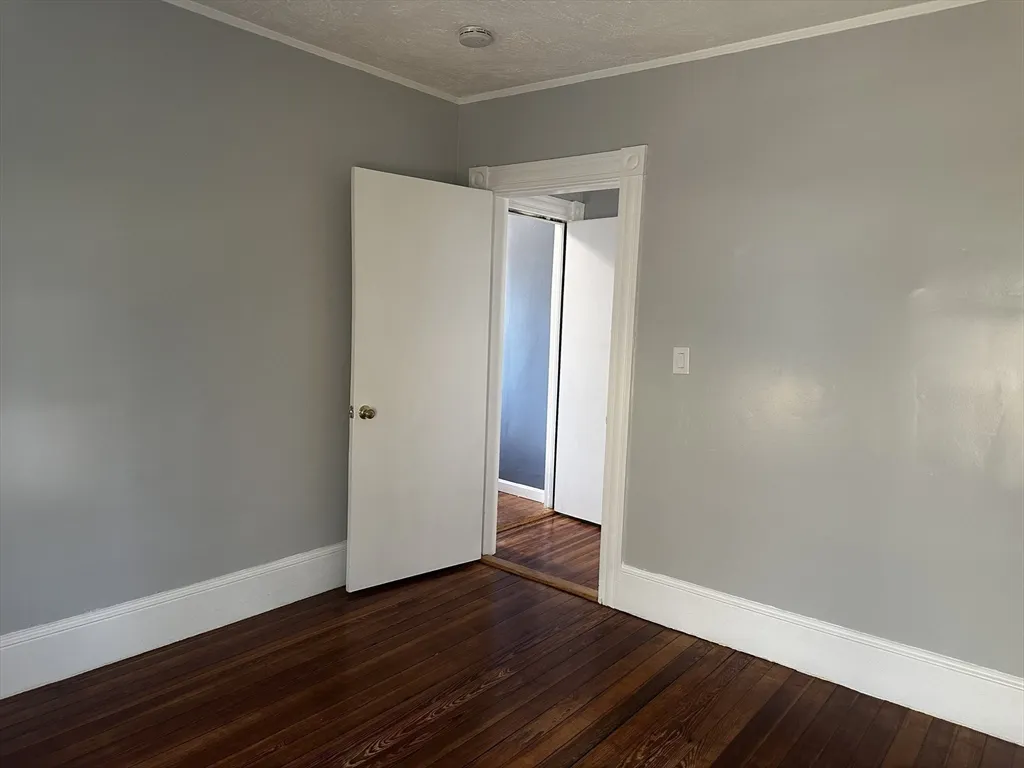 3 bed, 1 bath apartment for rent at 4 Howard Ave Unit 2, Attleboro — photo 10 of 17