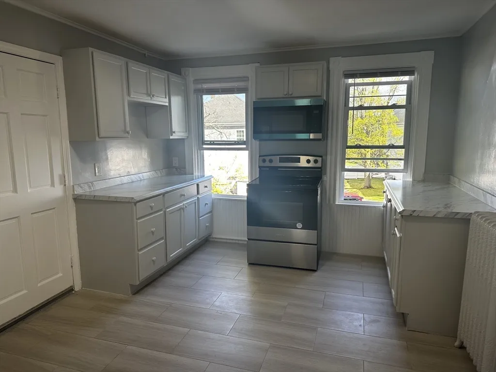 3 bed, 1 bath apartment for rent at 4 Howard Ave Unit 2, Attleboro