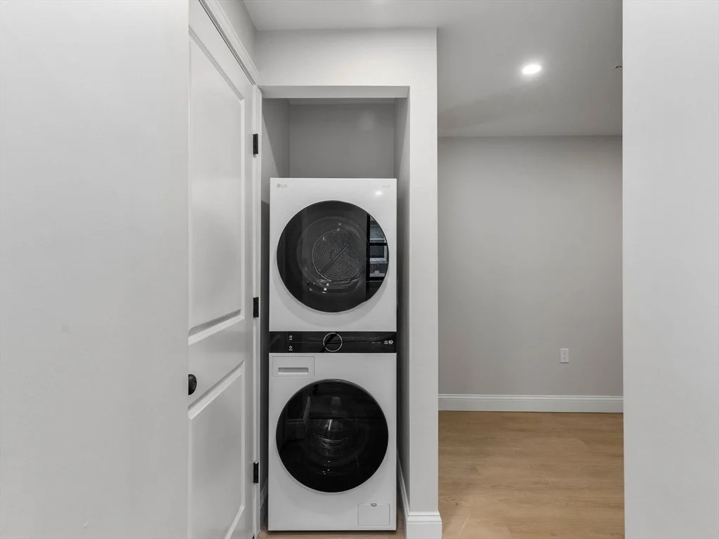 1 bed, 1 bath apartment for rent at 4 Hull St Unit 1, North End — photo 5 of 11