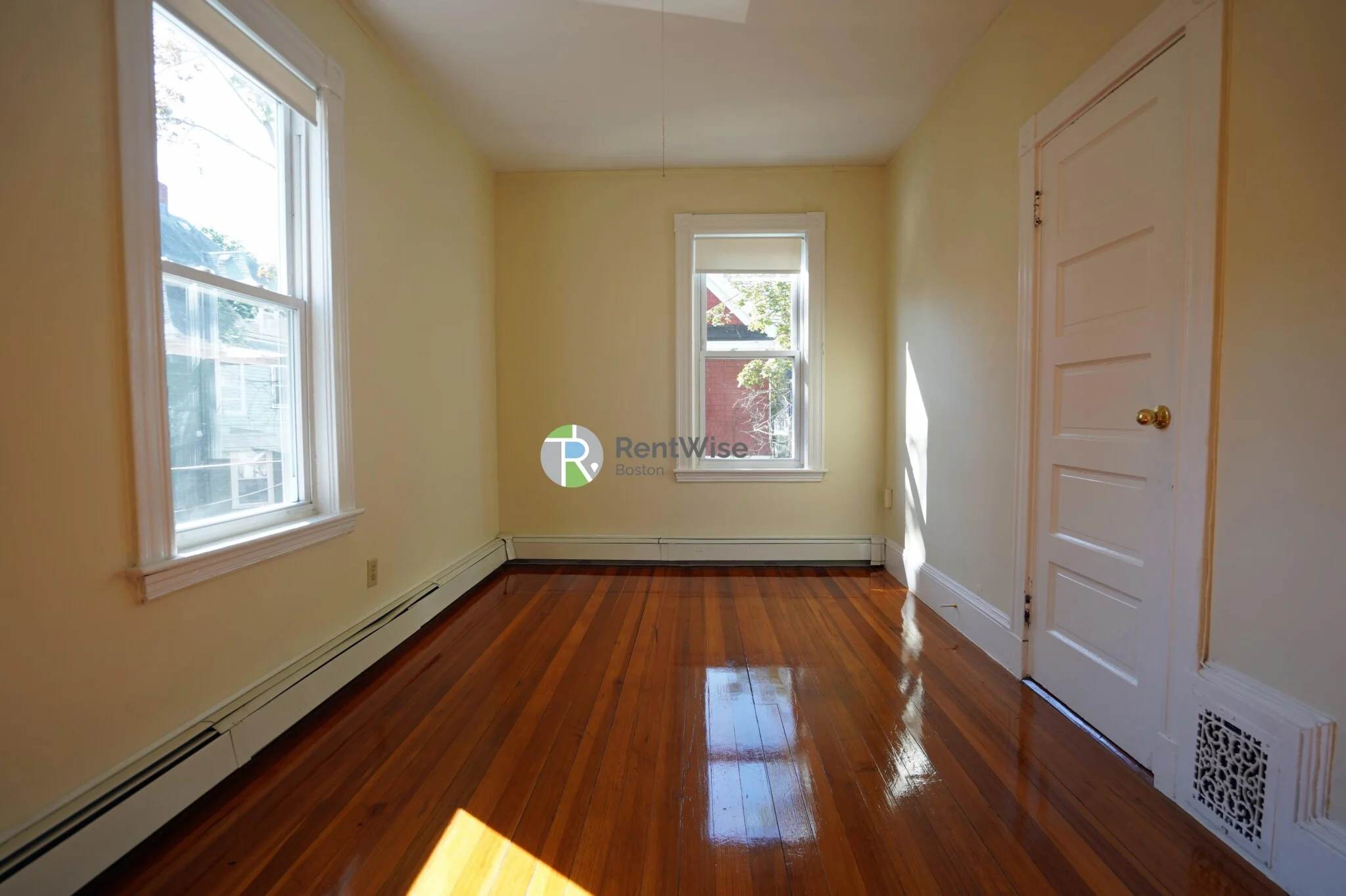3 bed, 2 bath apartment for rent at 4 Imrie Rd Unit 2, Brighton — photo 19 of 19