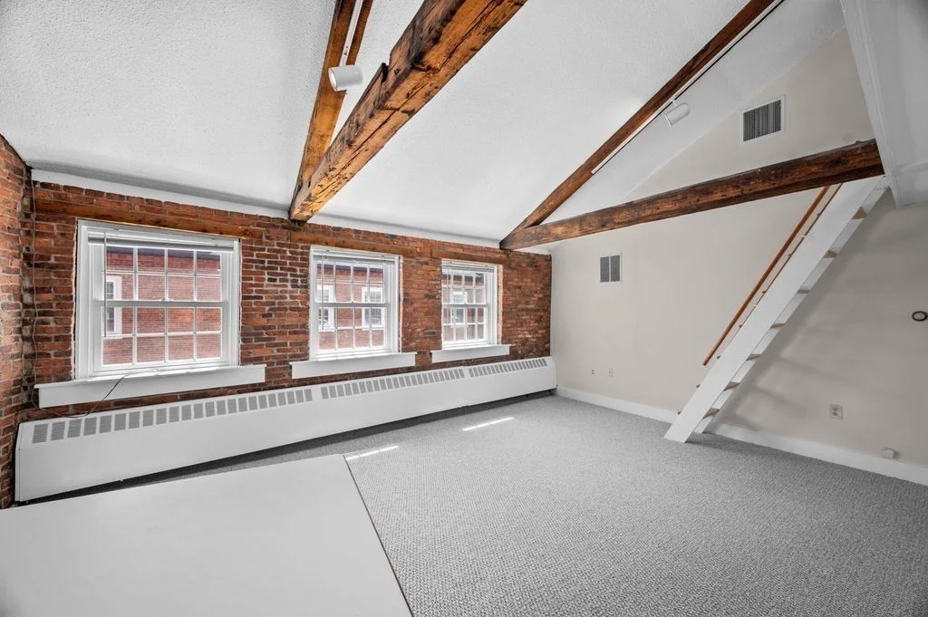 Studio bed, 1 bath apartment for rent at 4 Inn St Unit 4A, Newburyport — photo 14 of 24