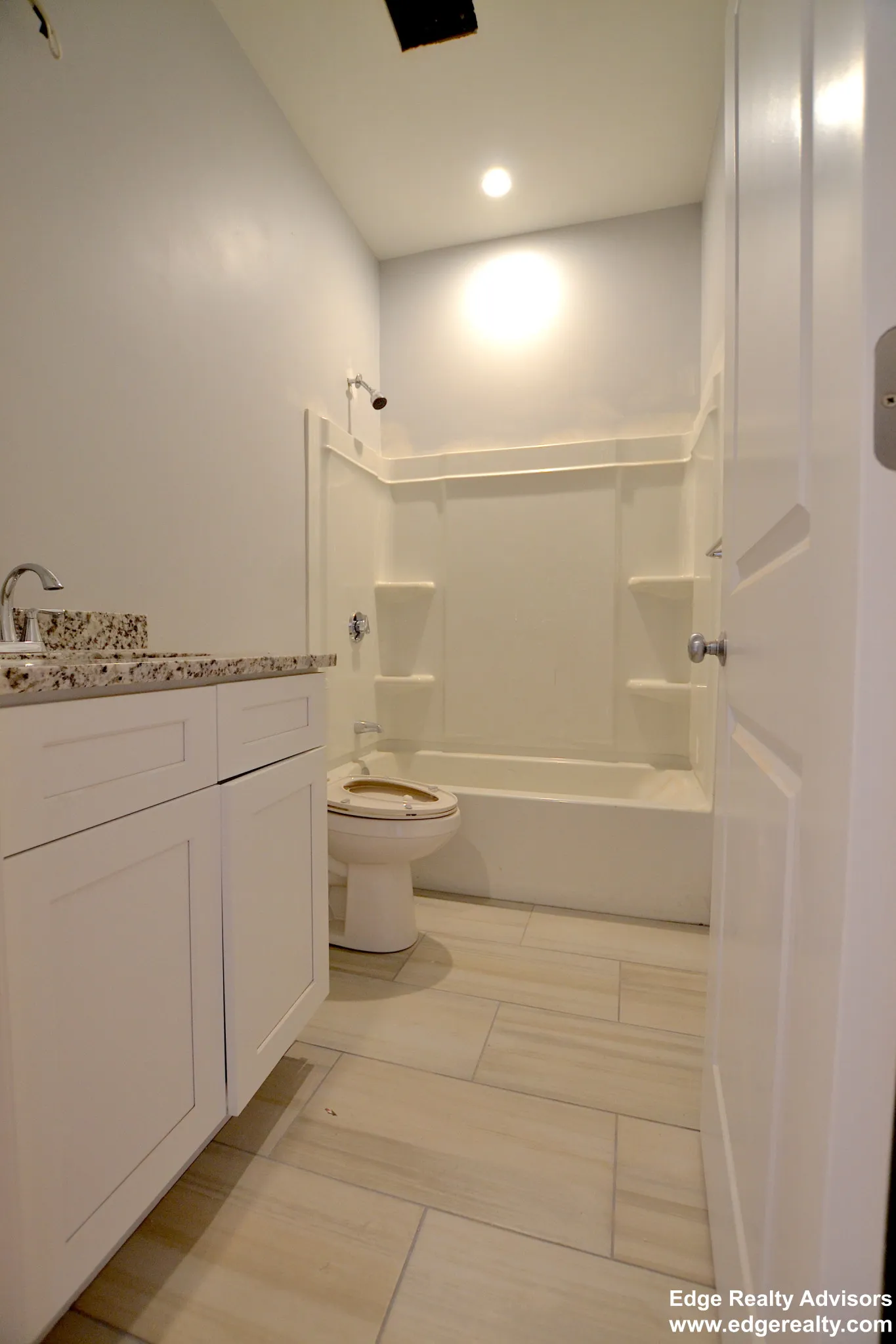 4 bed, 2 bath apartment for rent at 4 Islington St Unit 1, Allston — photo 9 of 9