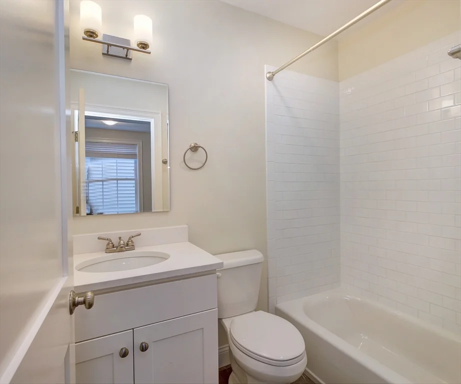 4 bed, 2 bath apartment for rent at 4 Kemp St Unit 1, South Boston — photo 12 of 40
