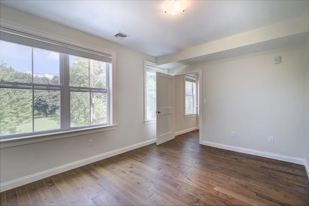 4 bed, 2 bath apartment for rent at 4 Kemp St Unit 1, South Boston — photo 9 of 40