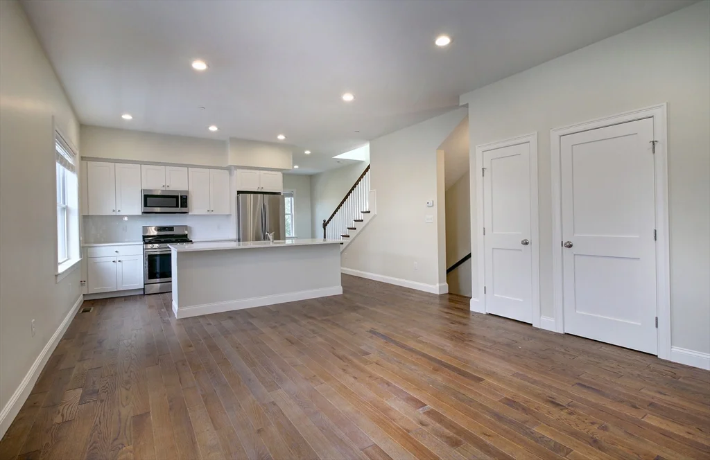 4 bed, 2 bath apartment for rent at 4 Kemp St Unit 1, South Boston — photo 2 of 40