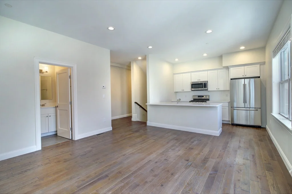 4 bed, 2 bath apartment for rent at 4 Kemp St Unit 1, South Boston — photo 19 of 40