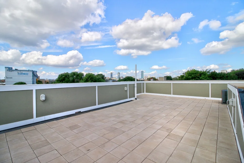 4 bed, 2 bath apartment for rent at 4 Kemp St Unit 1, South Boston — photo 36 of 40