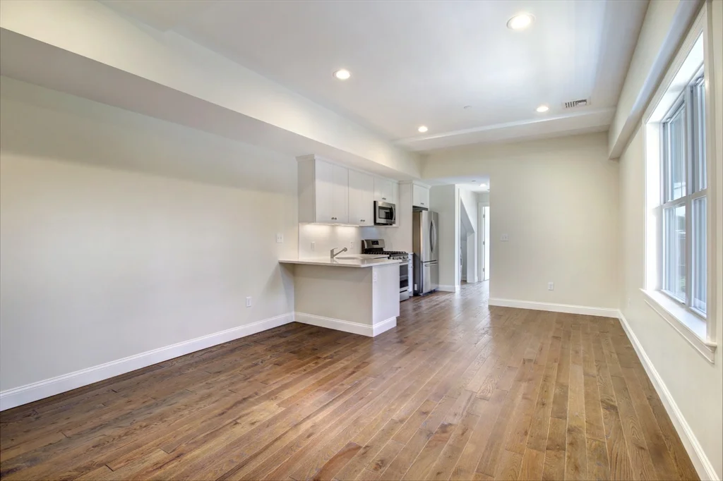 5 bed, 2 bath apartment for rent at 4 Kemp St Unit 1A, South Boston — photo 12 of 16