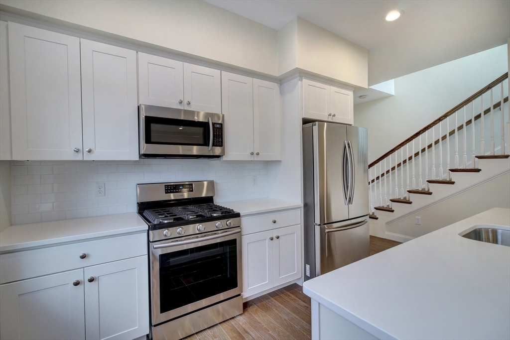 4 bed, 2 bath apartment for rent at 4 Kemp St Unit 3, South Boston — photo 39 of 42
