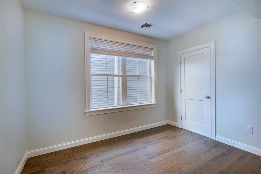 4 bed, 2 bath apartment for rent at 4 Kemp St Unit 3, South Boston — photo 34 of 42