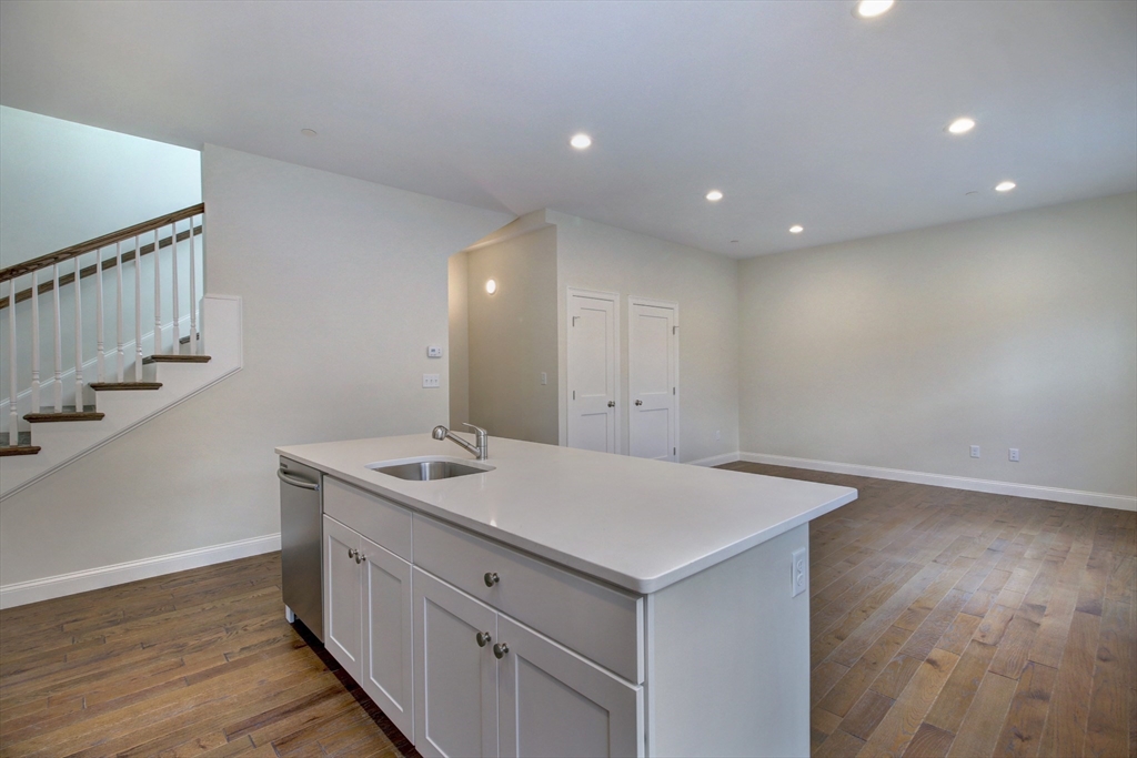4 bed, 2 bath apartment for rent at 4 Kemp St Unit 3, South Boston — photo 40 of 42
