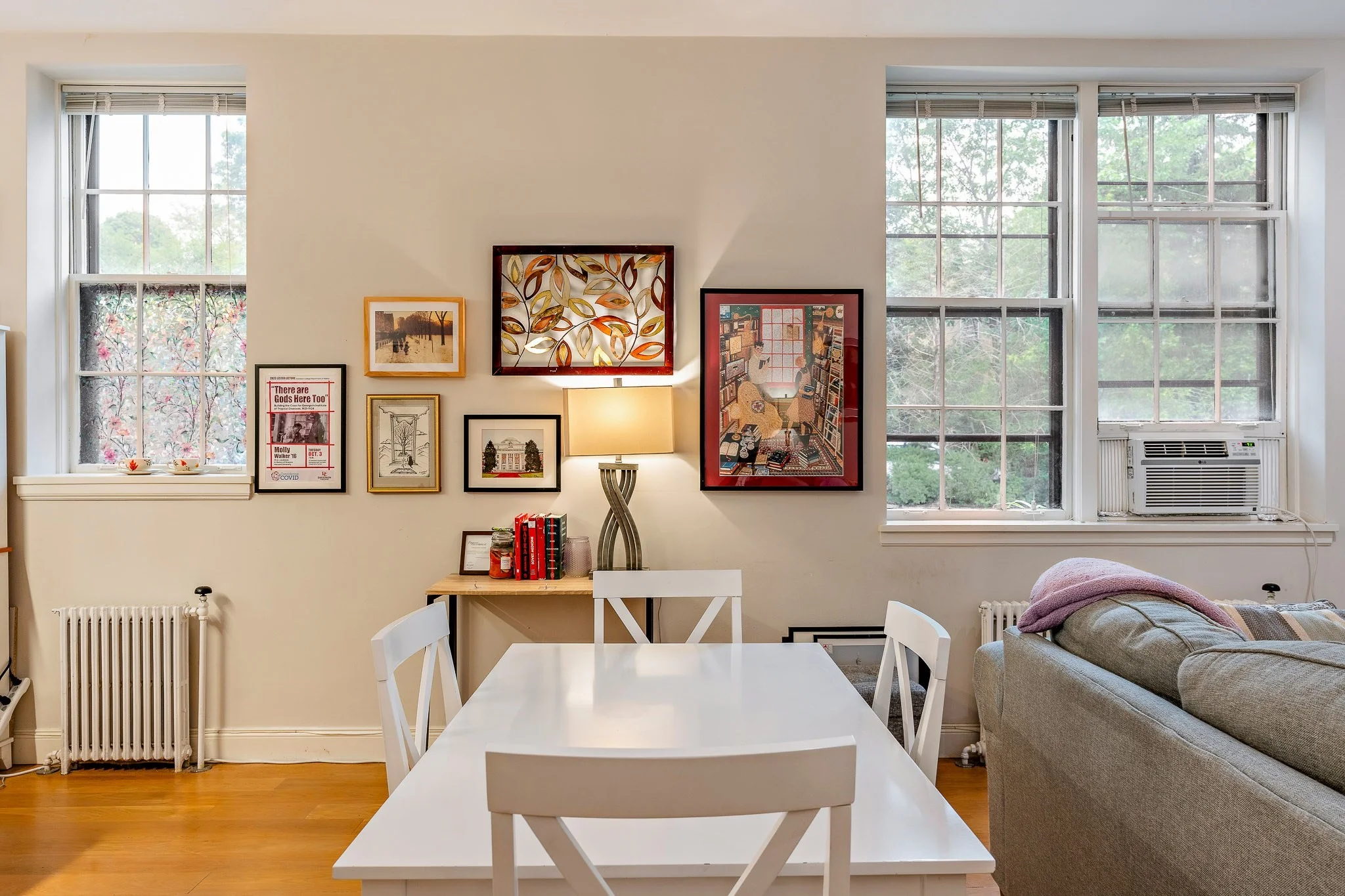 1 bed, 1 bath apartment for rent at 4 Kilsyth Ter Unit 14, Brighton — photo 5 of 17