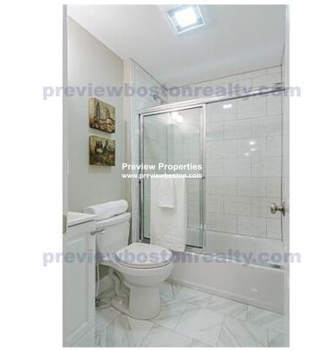 3 bed, 1 bath apartment for rent at 4 Leicester St Unit 1, Brighton — photo 4 of 18