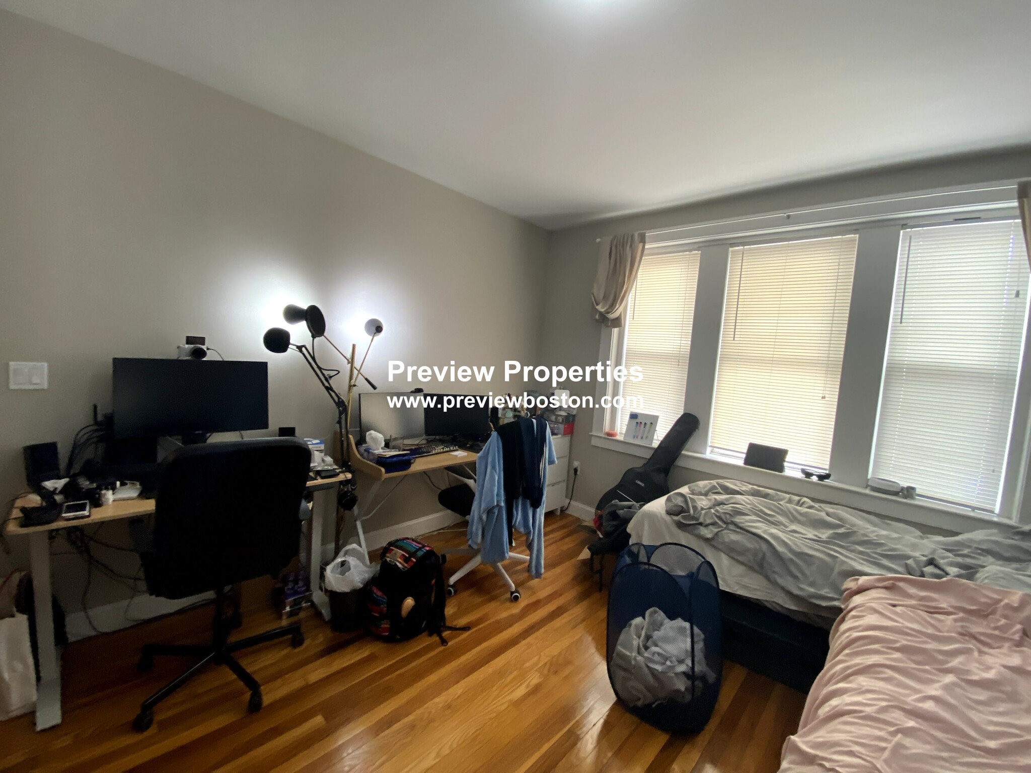 3 bed, 1 bath apartment for rent at 4 Leicester St Unit 1, Brighton — photo 18 of 18