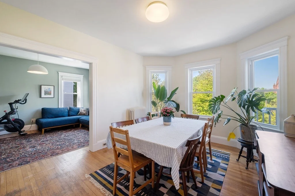 2 bed, 1 bath apartment for rent at 4 Linden Ct Unit 3, Coolidge Corner — photo 21 of 42