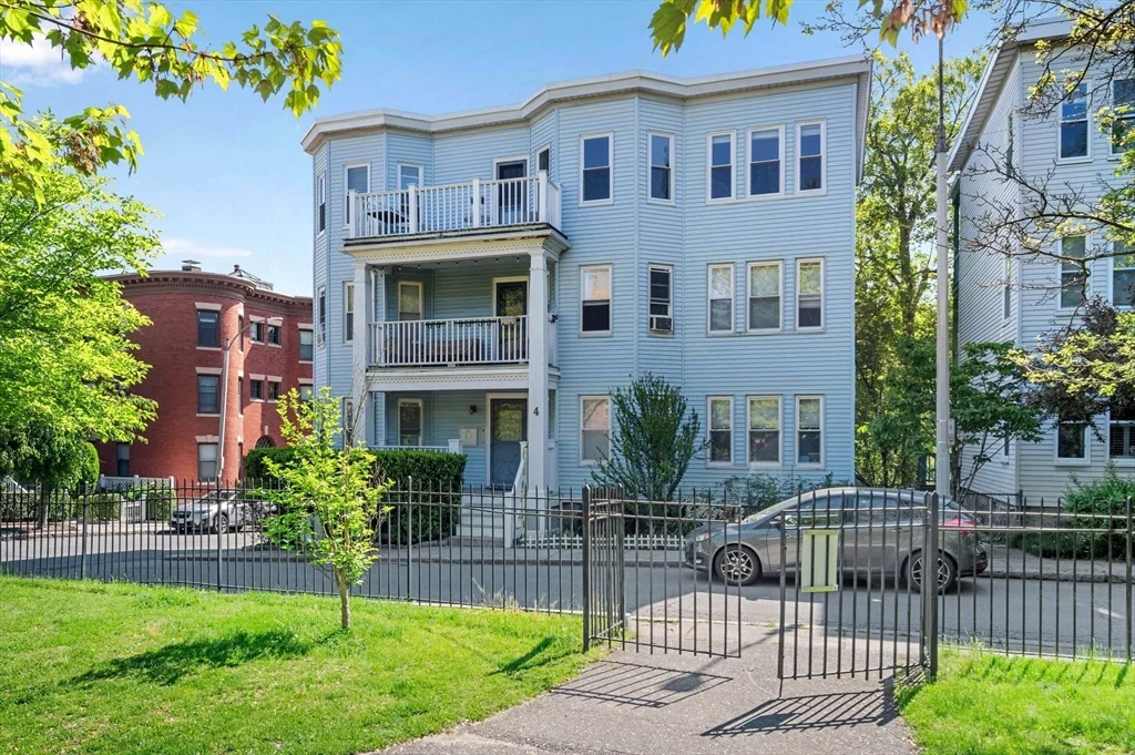 2 bed, 1 bath apartment for rent at 4 Linden Ct Unit 3, Coolidge Corner — photo 19 of 42