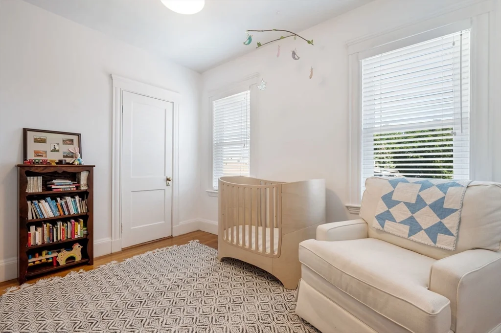 2 bed, 1 bath apartment for rent at 4 Linden Ct Unit 3, Coolidge Corner — photo 28 of 42