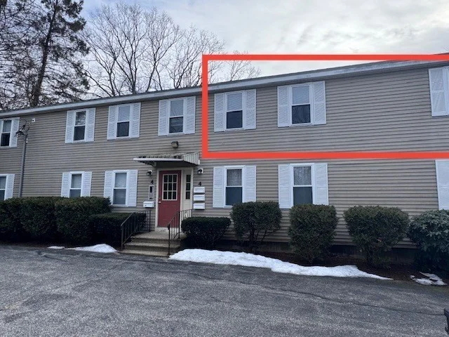 2 bed, 1 bath apartment for rent at 4 Linwood St Unit 4, Webster — photo 2 of 19