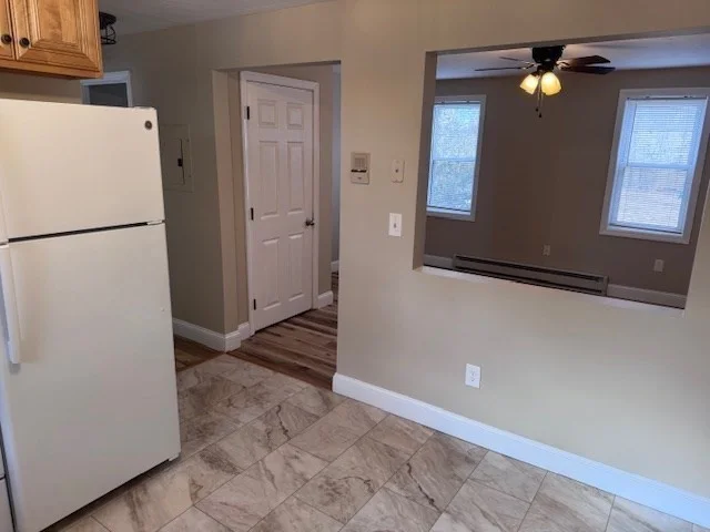 2 bed, 1 bath apartment for rent at 4 Linwood St Unit 4, Webster — photo 5 of 19