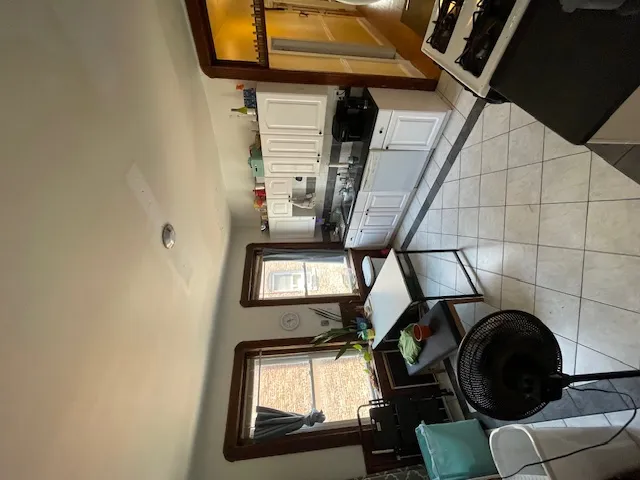 3 bed, 1 bath apartment for rent at 4 Litchfield St Unit 2, Allston — photo 7 of 15