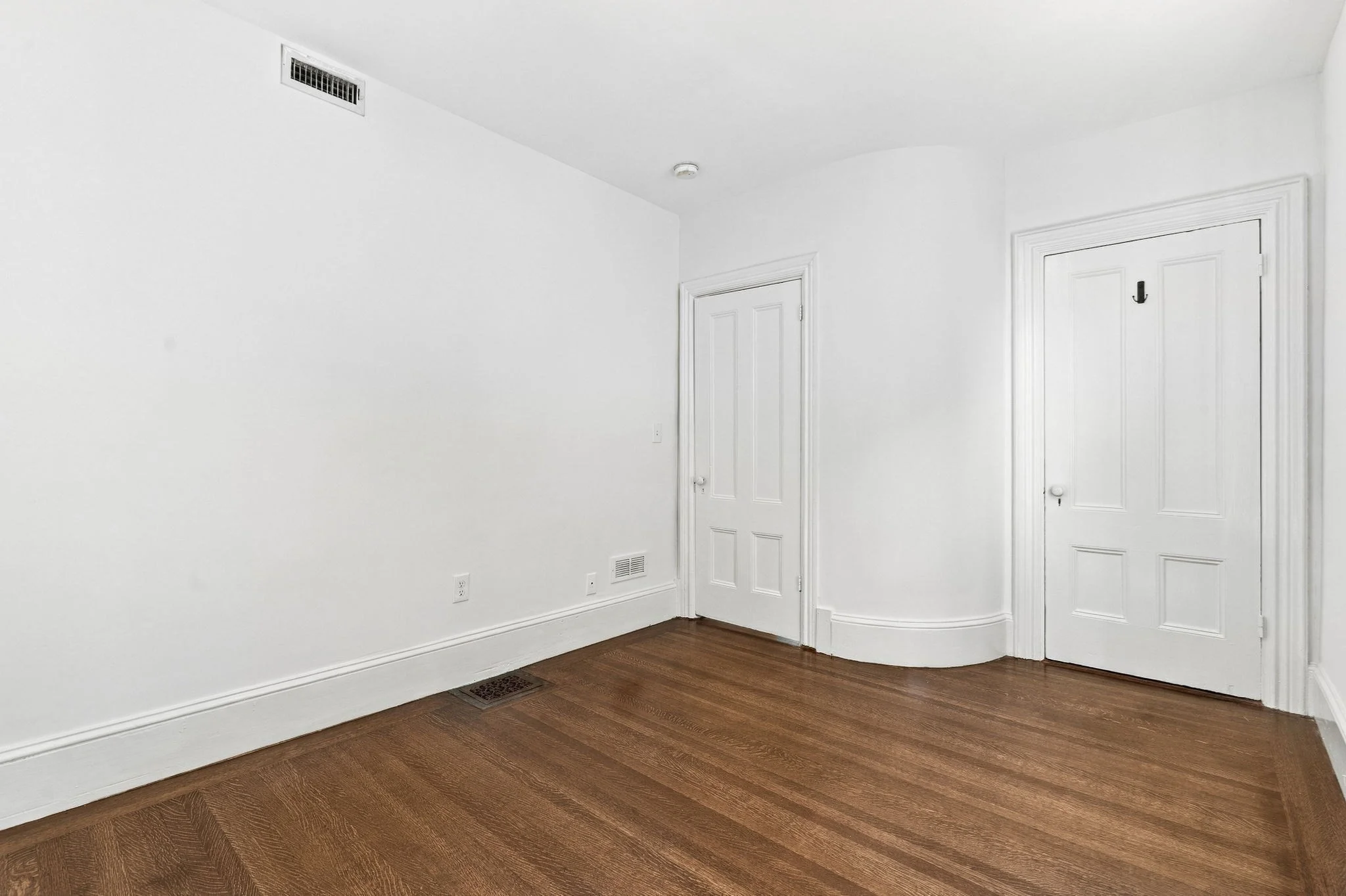 4 bed, 2 bath apartment for rent at 4 Lombard St Unit 2, Dorchester — photo 16 of 20