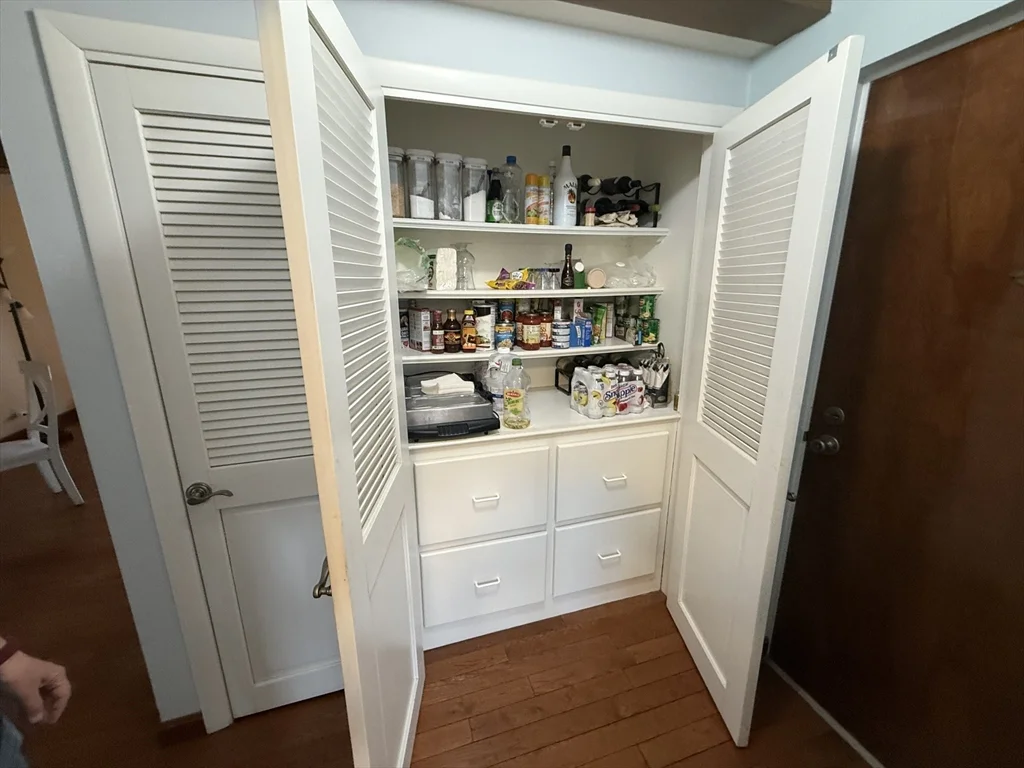 2 bed, 1 bath apartment for rent at 4 Longwood Dr Unit 3, Andover — photo 8 of 14