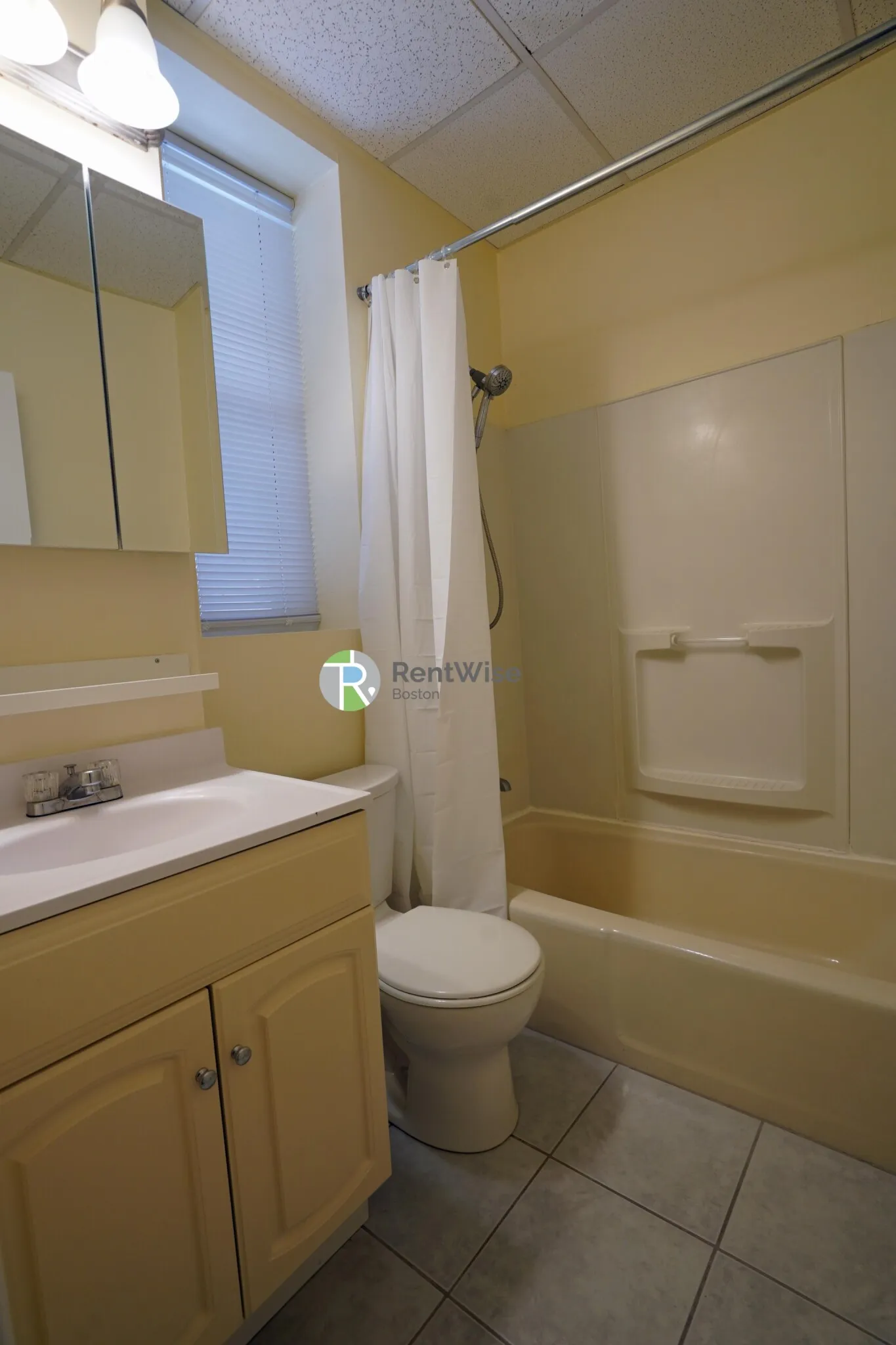 2 bed, 1 bath apartment for rent at 4 Lorraine Ter Unit 1, Allston — photo 16 of 22