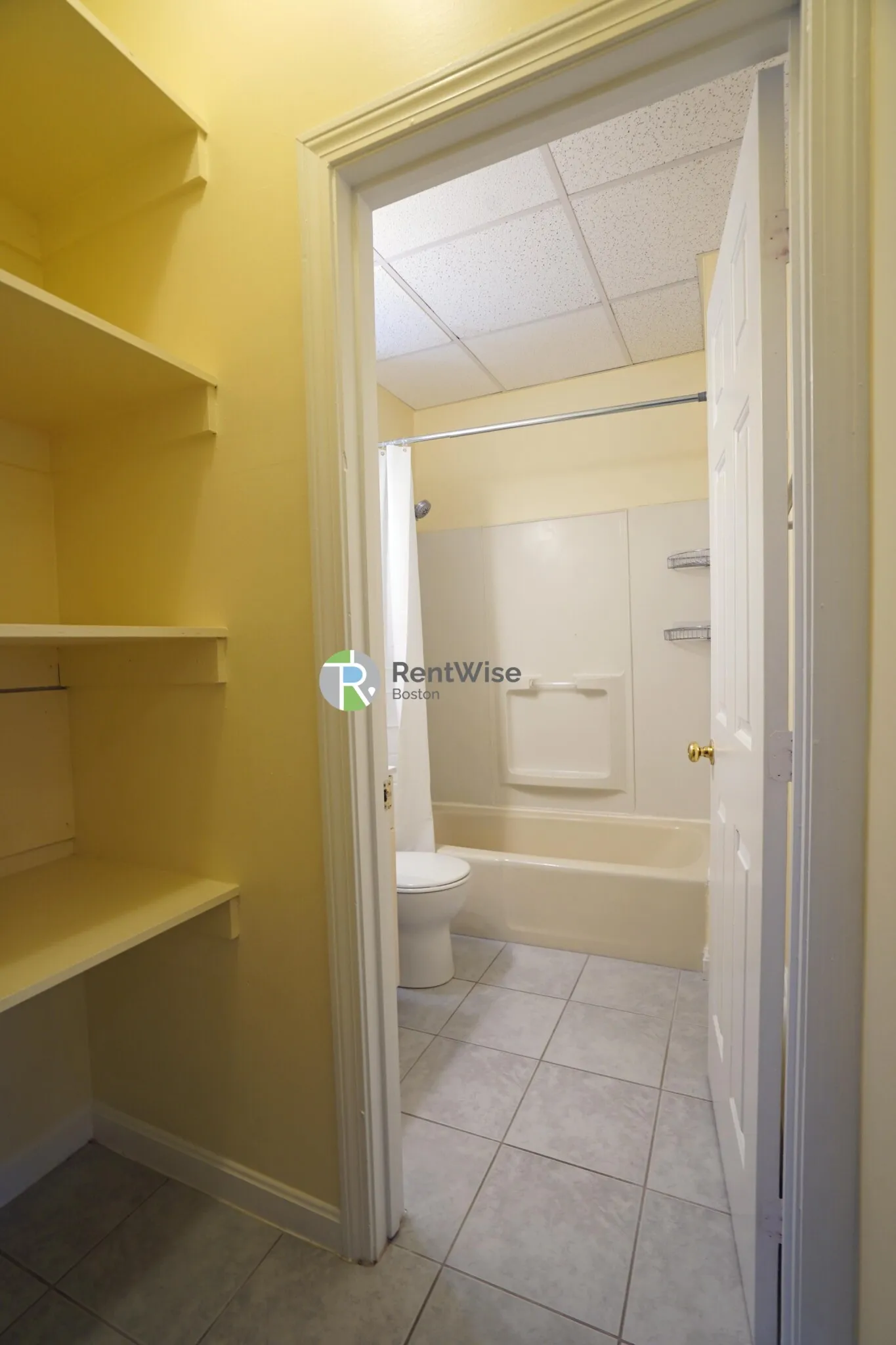 2 bed, 1 bath apartment for rent at 4 Lorraine Ter Unit 1, Allston — photo 15 of 22