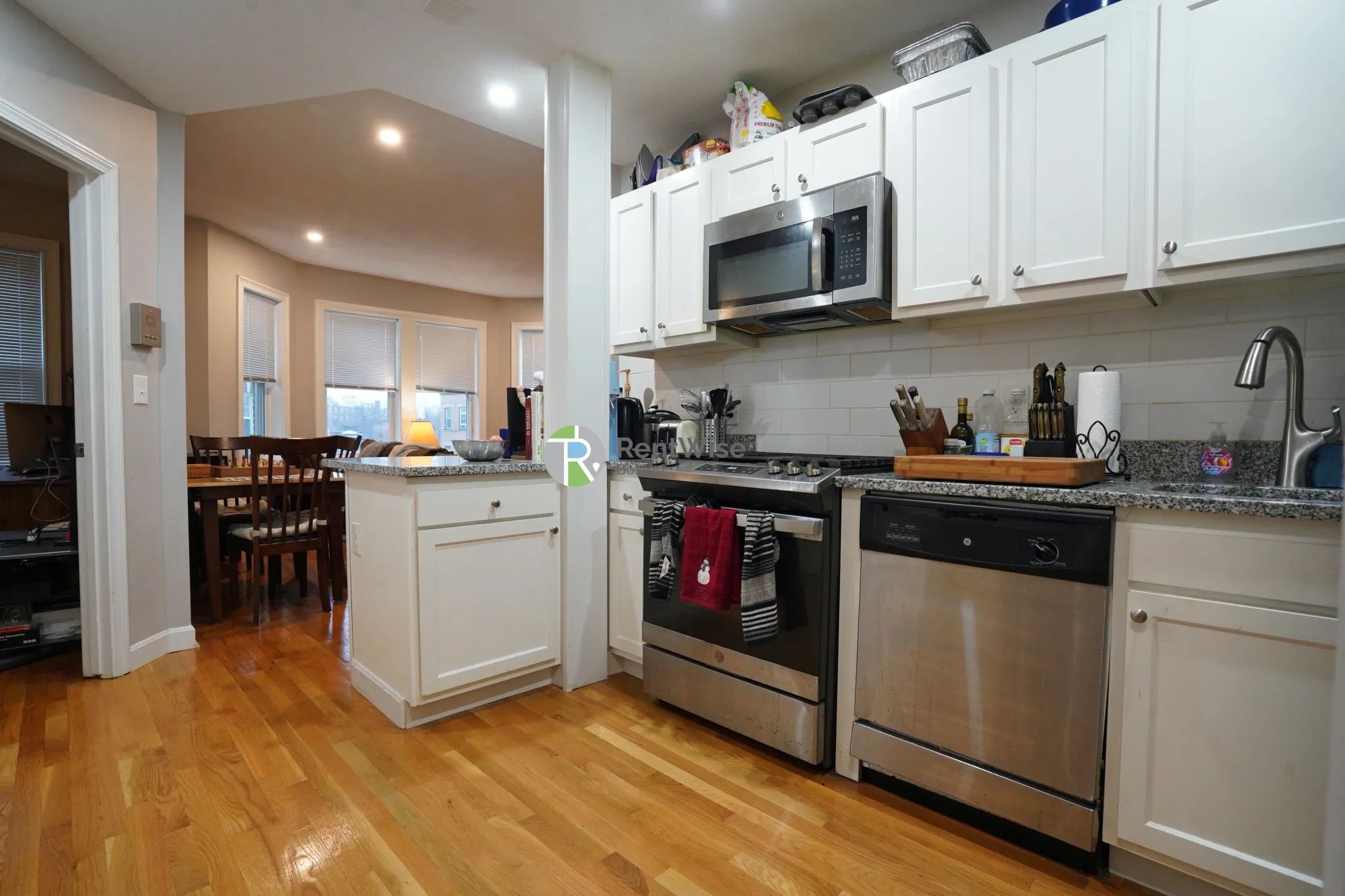 3 bed, 1 bath apartment for rent at 4 Lorraine Ter Unit 3, Allston — photo 7 of 19