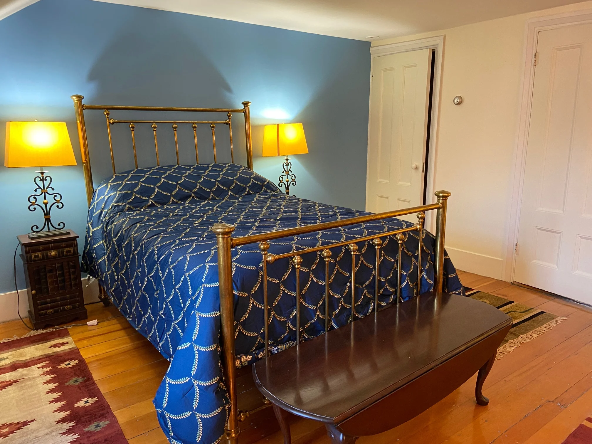 Studio bed, 1 bath apartment for rent at 4 Louisburg Sq Unit PH, Beacon Hill — photo 3 of 25